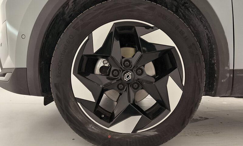 Usado Renault Captur Techno 100 CV (73 kW) 2025 Gris SUV