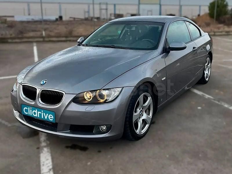 Usado BMW 320 170 CV (125 kW) 2008 Gris / plata Coupe