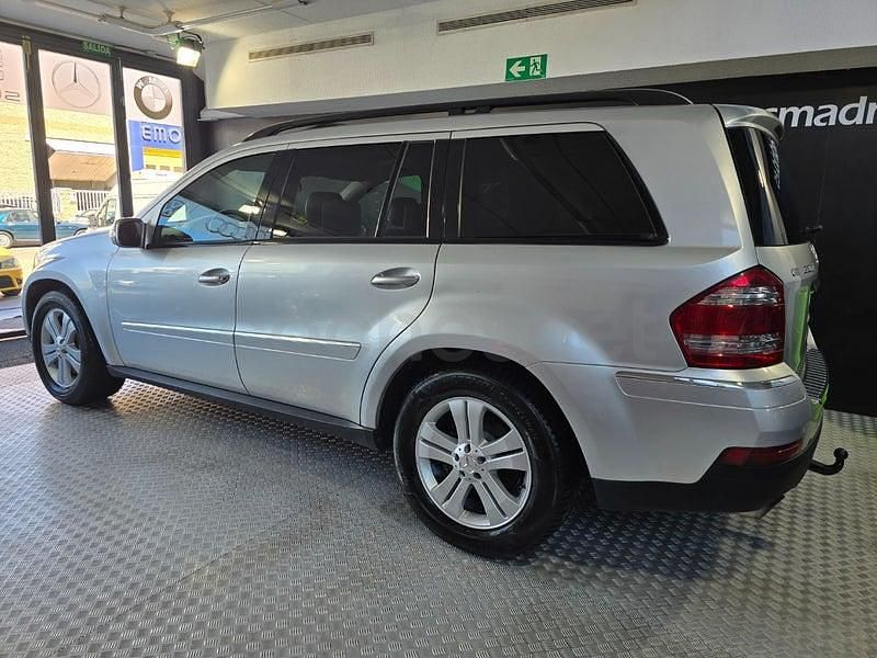 Usado Mercedes GL320 224 CV (164 kW) 2008 Gris / plata SUV