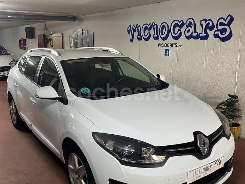 Blanco Usado 2016 Renault Mégane GrandTour Bose Edition Familiar | 8500 € (Buen precio) - Imagen 1/4