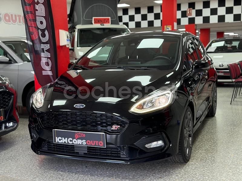 Negro Usado 2019 Ford Fiesta ST-Line Berlina | 13.990 € (Un poco caro) - Imagen 1/4