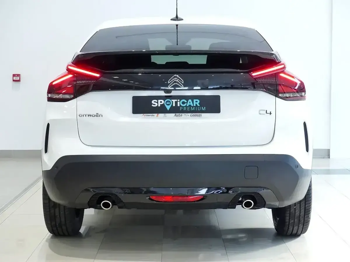 Usado Citroën C4 Feel 130 CV (95 kW) 2021 Blanco Utilitario