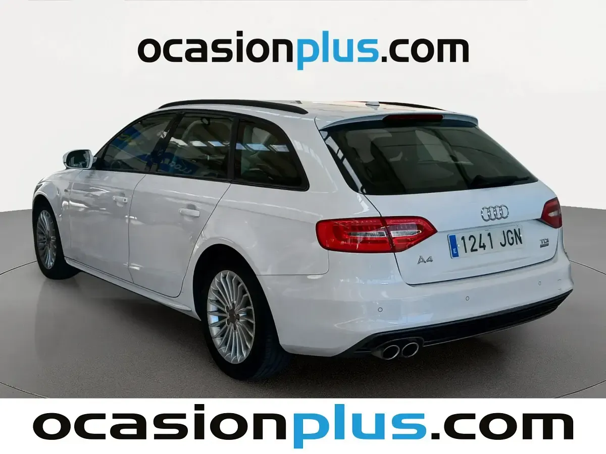 Usado Audi A4 S-Line 163 CV (119 kW) 2015 Blanco Familiar