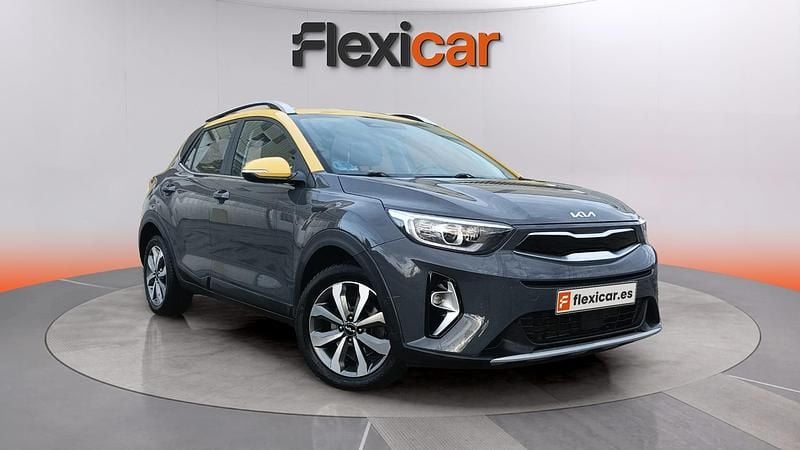 Usado Kia Stonic 120 HP (88 kW) 2021 Cinzento SUV