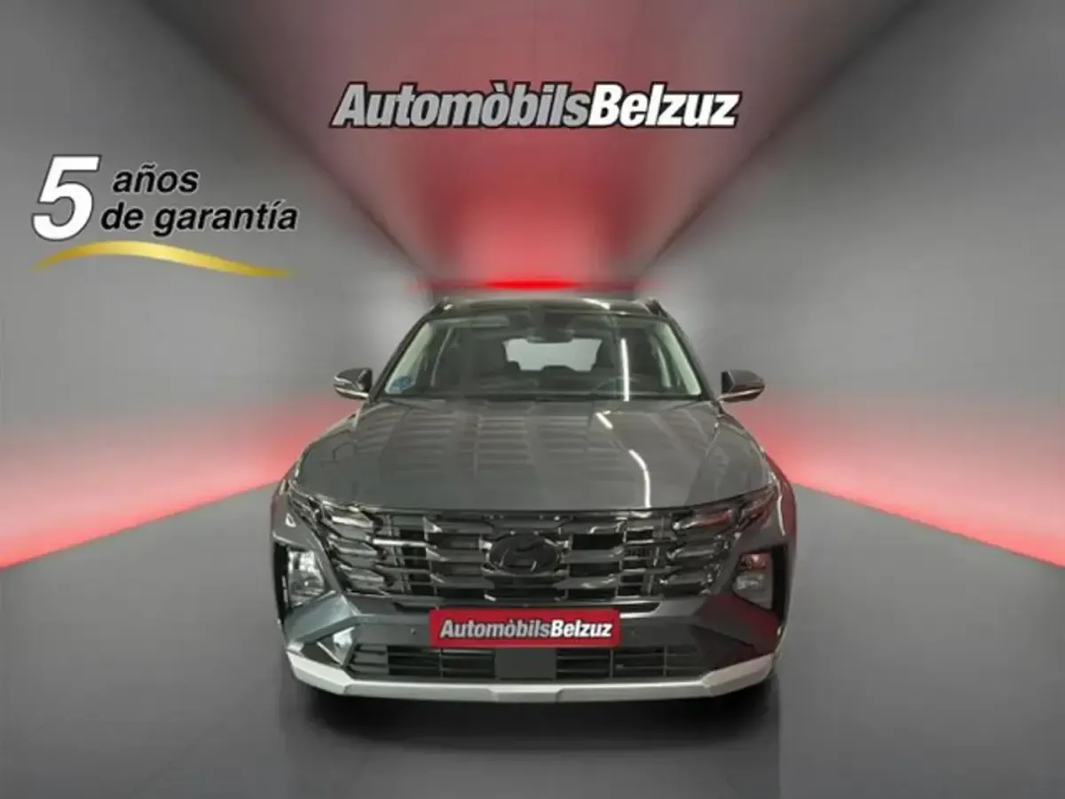 Usado Hyundai Tucson 252 CV (185 kW) 2024 Gris SUV
