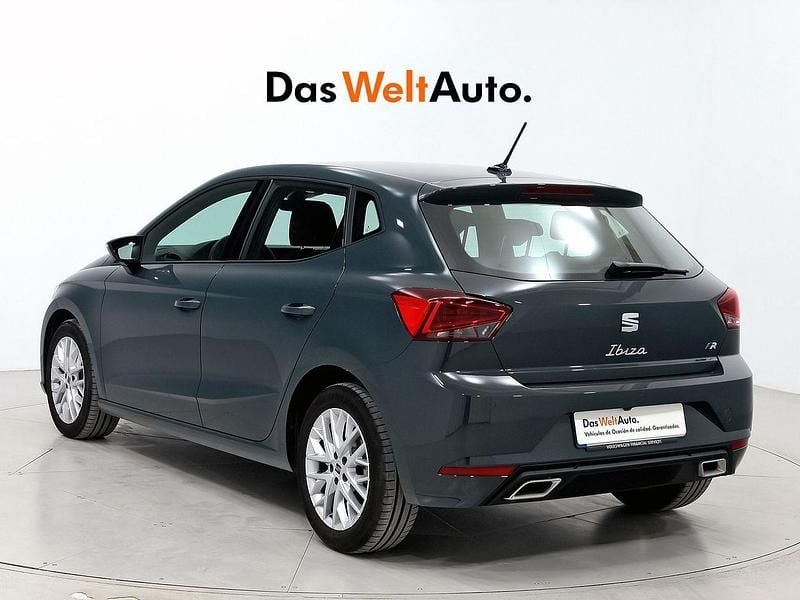 Usado Seat Ibiza FR 115 CV (84 kW) 2025 Azul Utilitario