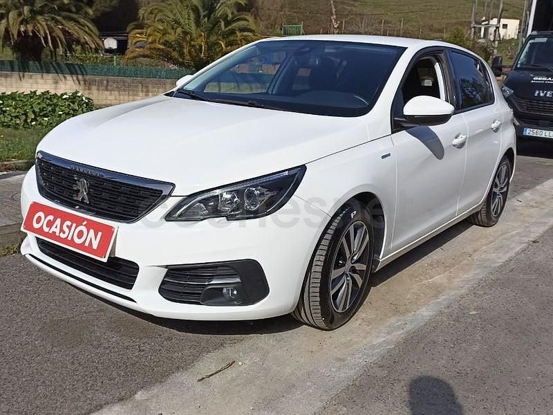 Usado Peugeot 308 Style 131 CV (96 kW) 2021 Blanco Berlina