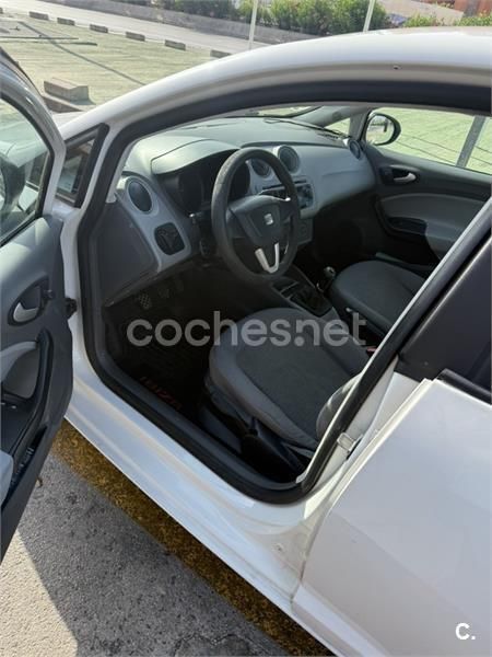 Blanco Usado 2010 Seat Ibiza Reference Berlina | 4900 € (Precio justo) - Imagen 1/4