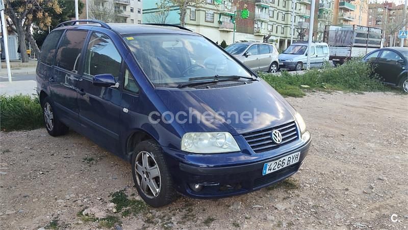 Usado VW Sharan Comfortline 115 CV (84 kW) 2002 Azul Monovolumen