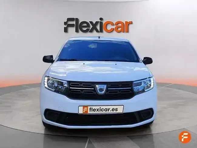 Usado Dacia Sandero Ambiance 73 CV (53 kW) 2017 Blanco