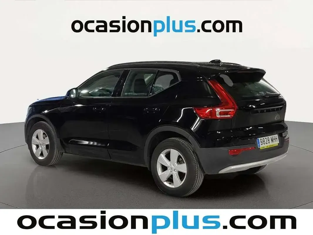 Usado Volvo XC40 129 CV (94 kW) 2023 Negro SUV