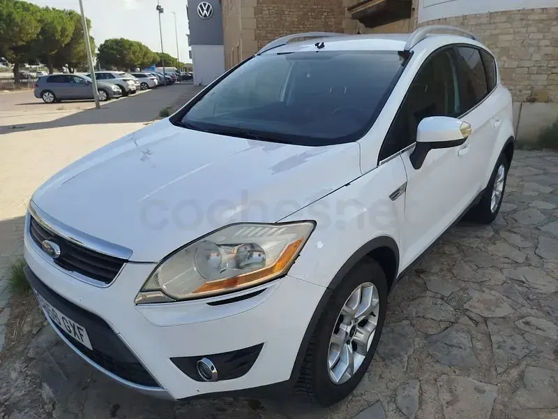 Usado Ford Kuga Titanium 140 CV (102 kW) 2011 Blanco SUV