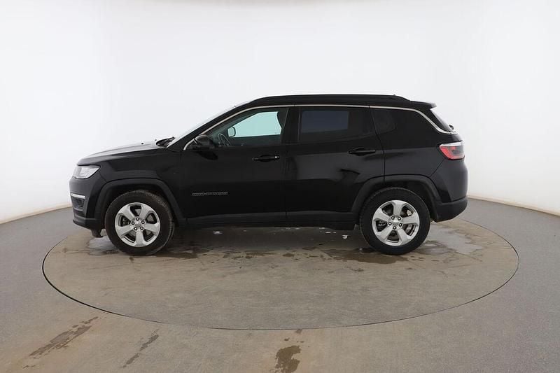 Usado Jeep Compass Night Eagle 120 CV (88 kW) 2020 Negro SUV