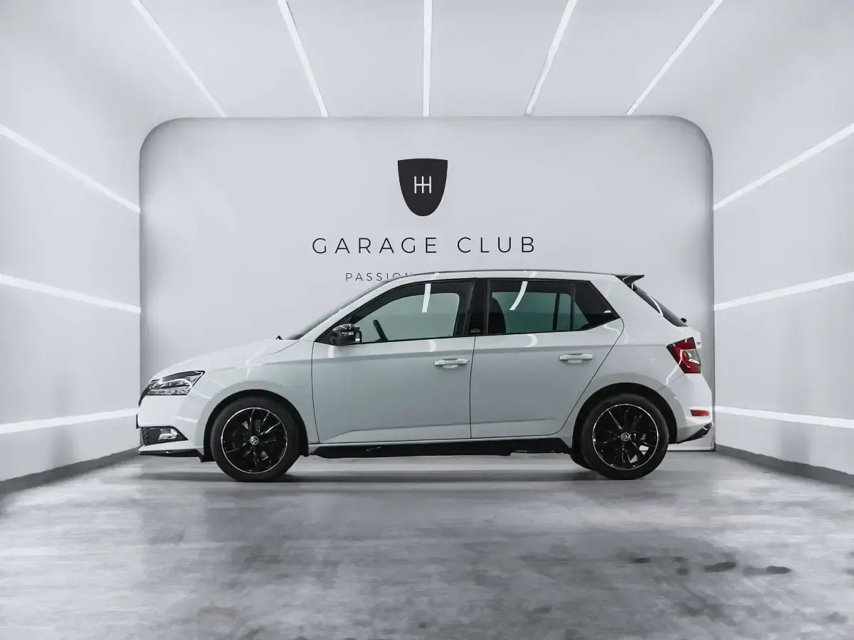 Usado Skoda Fabia Monte Carlo 110 CV (80 kW) 2018 Blanco Berlina