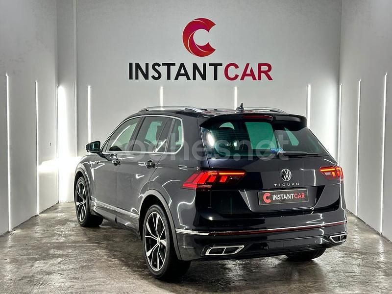 Usado VW Tiguan R-line 150 CV (110 kW) 2022 Negro SUV