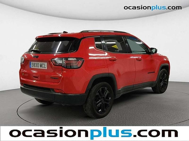 Usado Jeep Compass Night Eagle 129 CV (94 kW) 2022 Rojo SUV