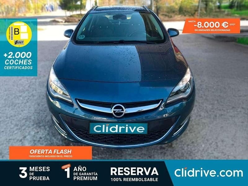 Gris Usado 2014 Opel Astra Excellence Berlina | 8790 € (Precio justo) - Imagen 1/3