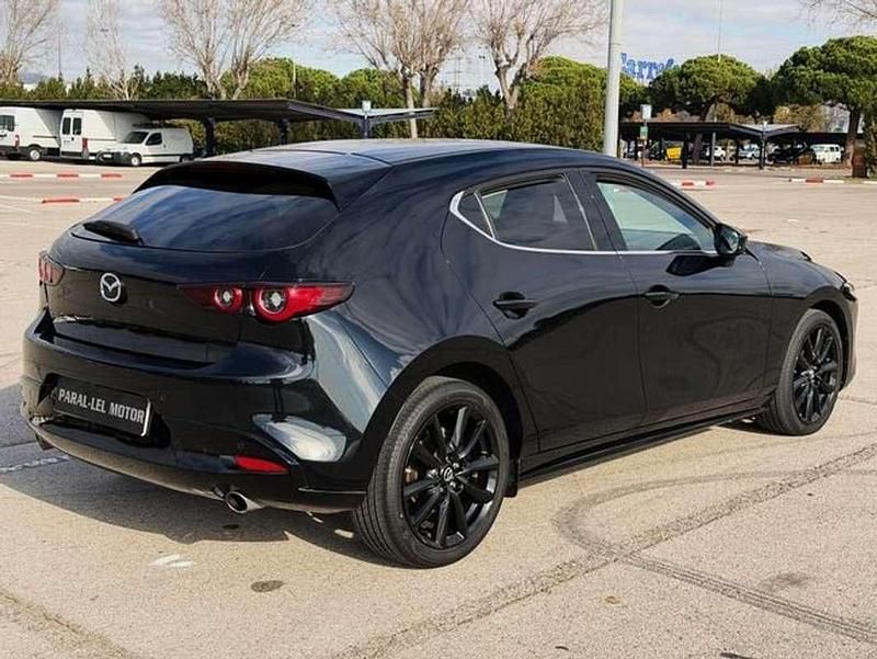 Usado Mazda 3 Homura-Line 120 CV (88 kW) 2022 Negro Berlina