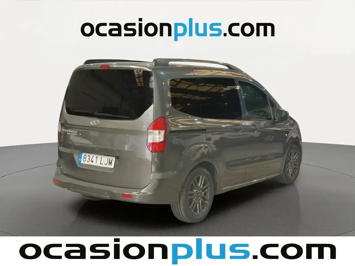 Usado Ford Tourneo Courier Sport 100 CV (73 kW) 2020 Gris Monovolumen