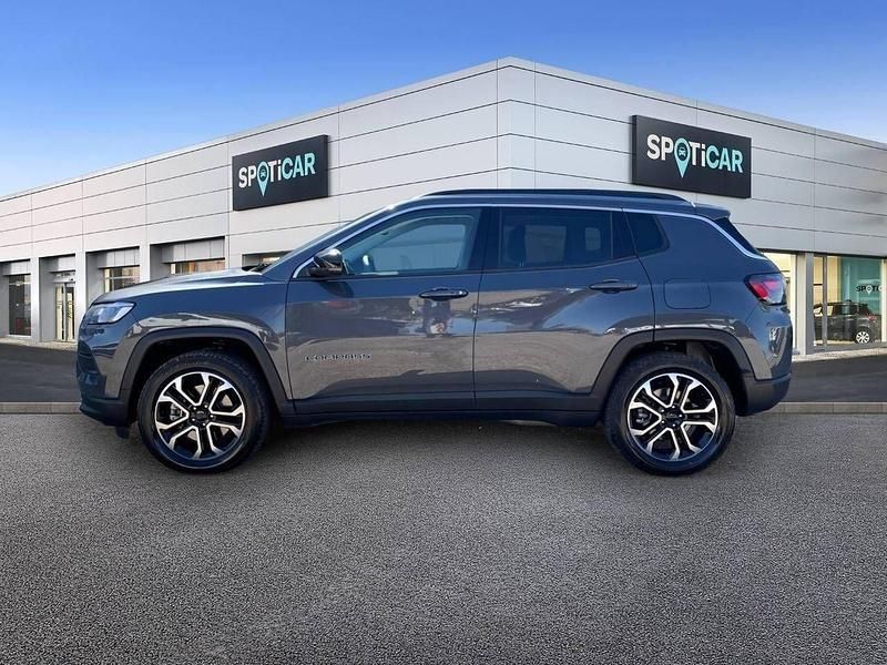 Usado Jeep Compass Limited 190 CV (139 kW) 2022 Gris SUV