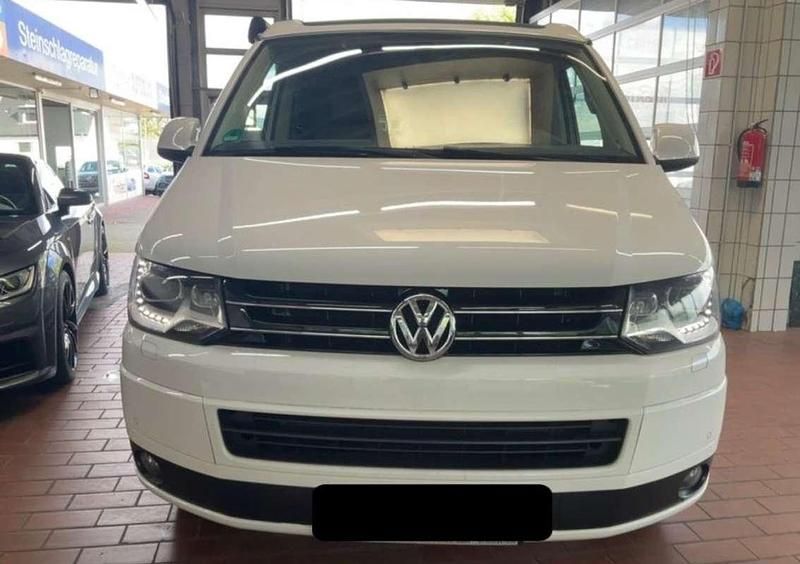 Blanco Usado 2015 VW T5 Comfortline Van | 40.900 € - Imagen 1/4