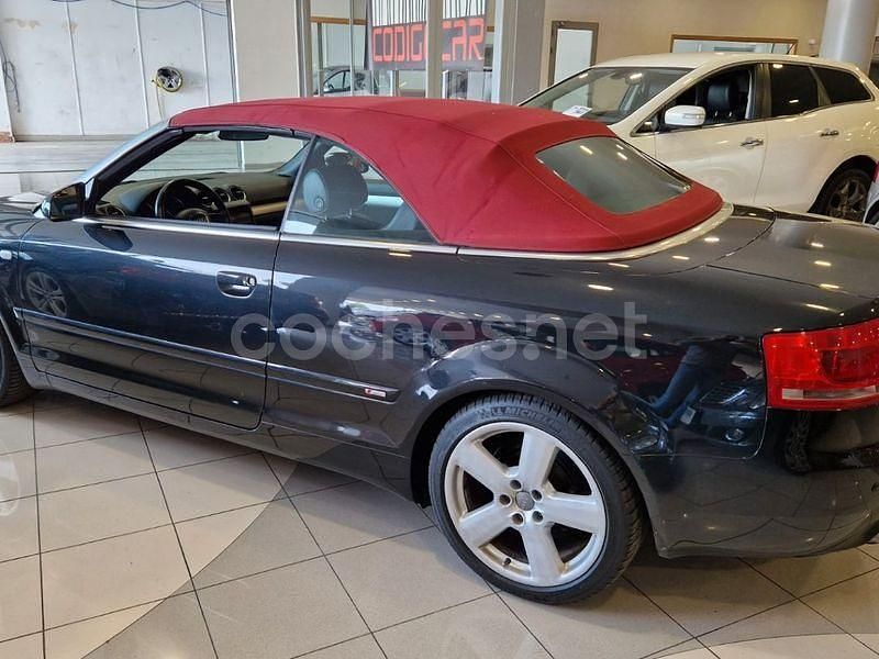 Usado Audi A4 Cabriolet 140 CV (102 kW) 2007 Negro Descapotable