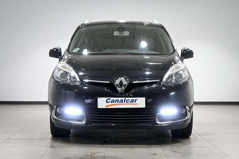 Usado Renault Grand Scénic III Dynamique 131 CV (96 kW) 2013 Negro Monovolumen