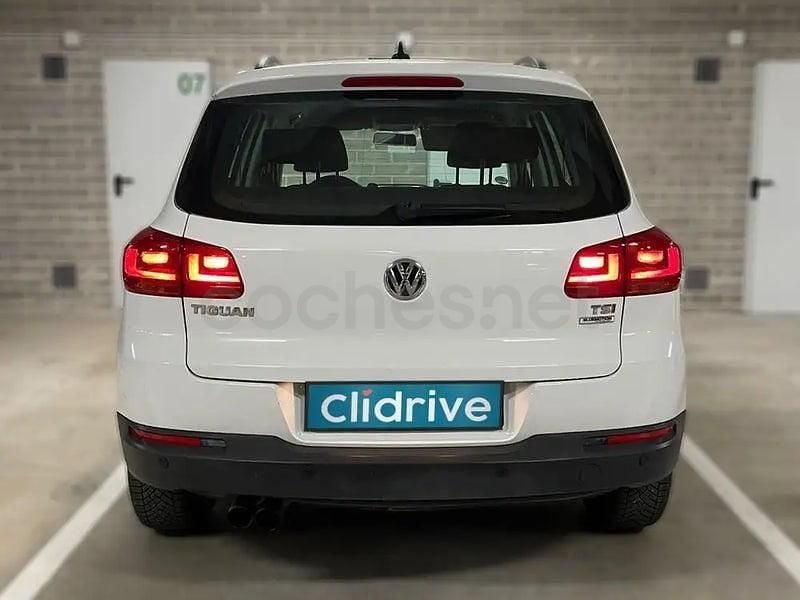 Usado VW Tiguan 110 HP (80 kW) 2015 Branco SUV