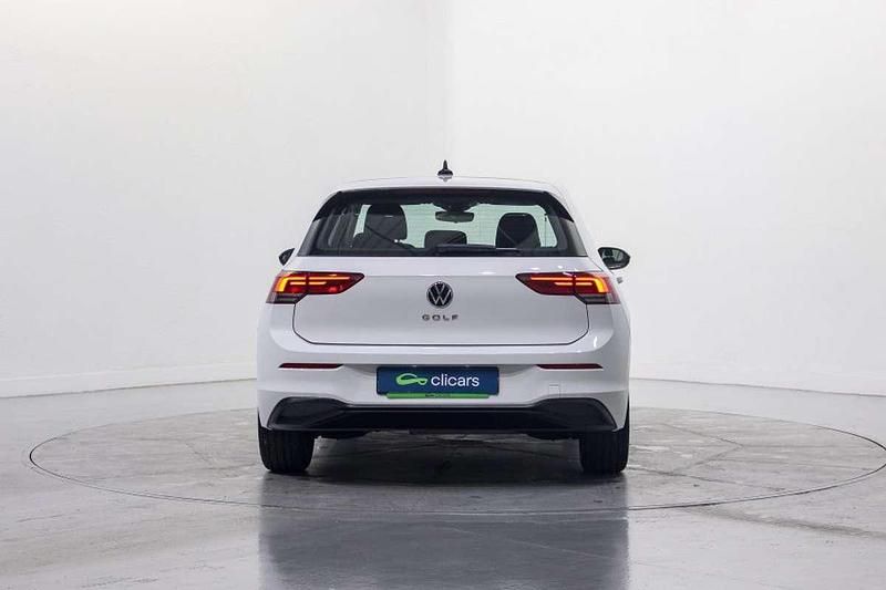 Usado VW Golf VIII 116 CV (85 kW) 2021 Blanco Utilitario