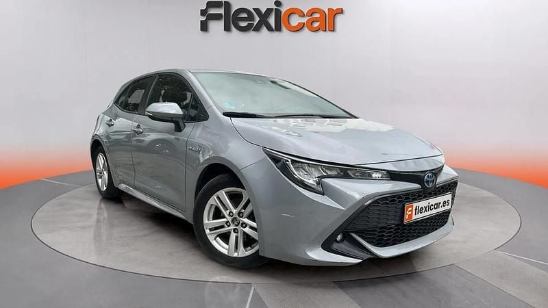 Usado Toyota Corolla Active 122 CV (89 kW) 2019 Gris Utilitario