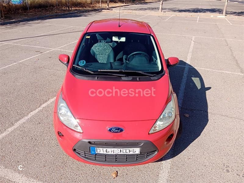 Usado Ford Ka 69 CV (50 kW) 2013 Rojo Utilitario