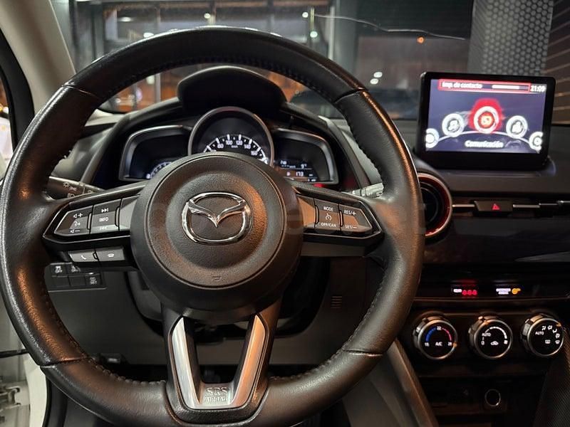 Usado Mazda 2 Homura-Line 90 CV (66 kW) 2022 Blanco Berlina