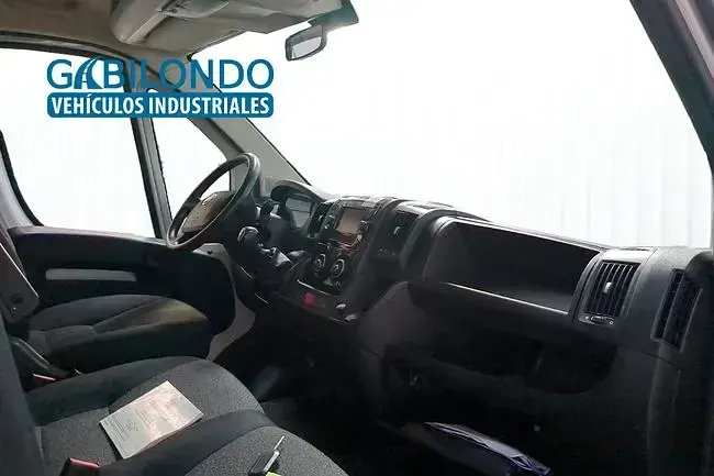 Usado Fiat Ducato 131 CV (96 kW) 2021 Blanco Van