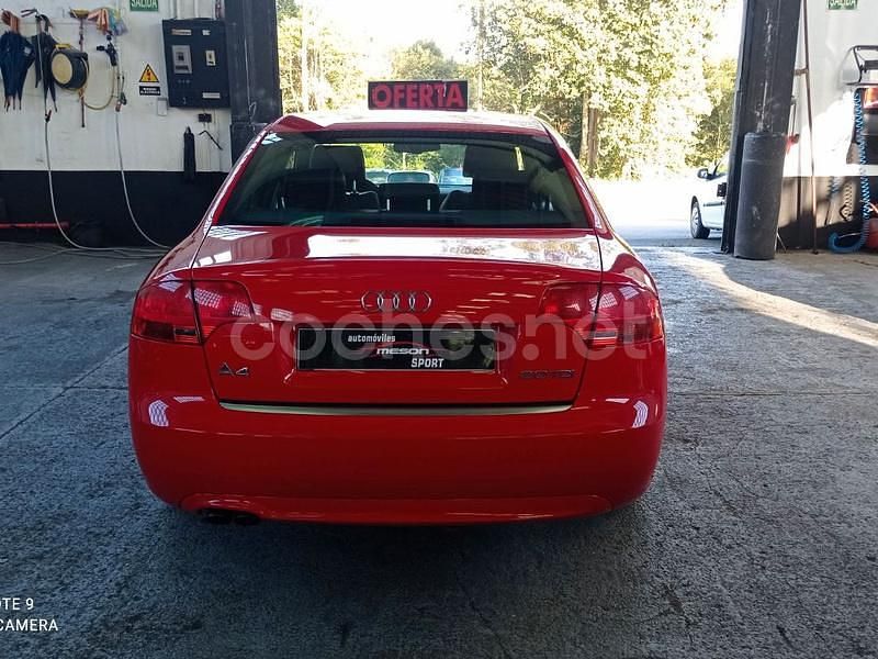 Usado Audi A4 S-Line 140 CV (102 kW) 2008 Rojo Berlina