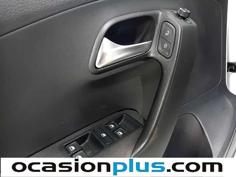 Blanco Usado 2015 VW Polo Utilitario | 10.900 € (Precio justo) - Imagen 1/3