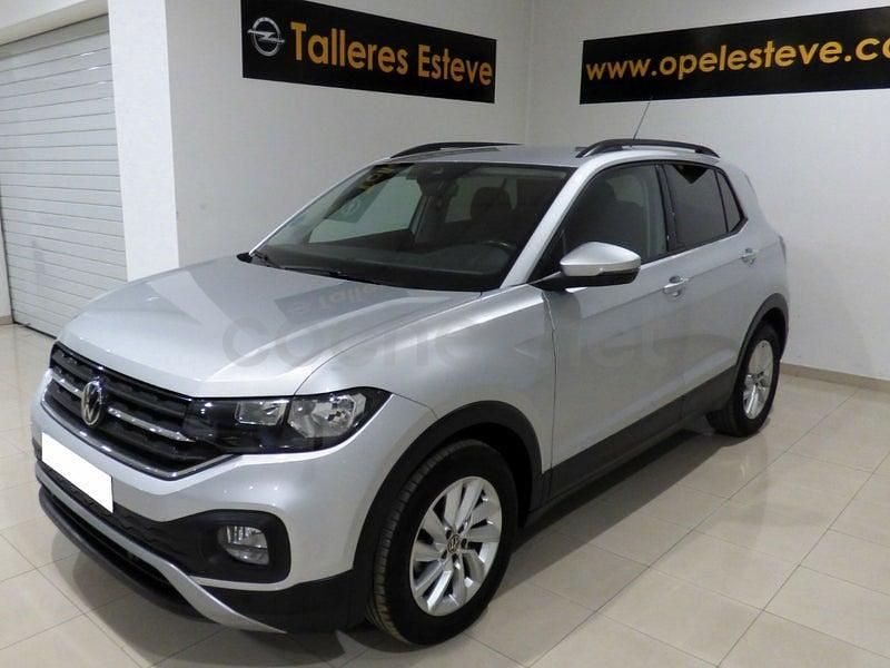 Usado VW T-Cross Advance 95 CV (69 kW) 2023 Gris / plata SUV