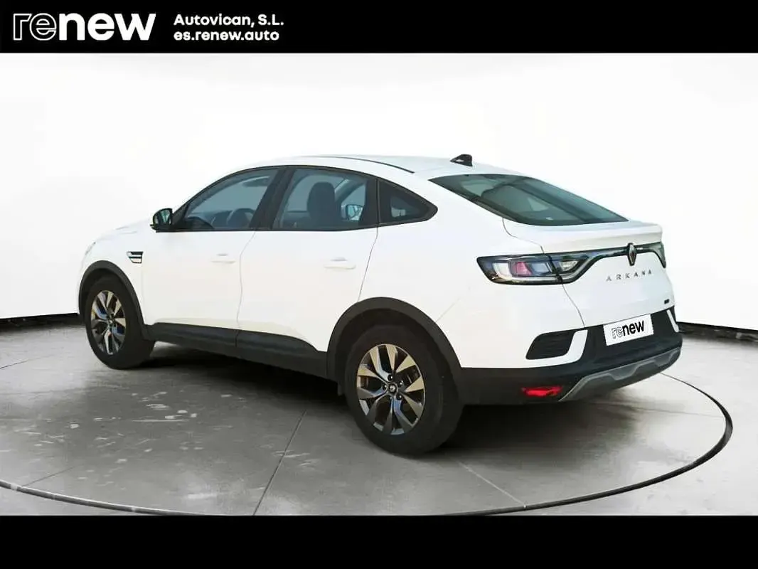 Usado Renault Arkana Evolution 143 CV (105 kW) 2024 Blanco SUV