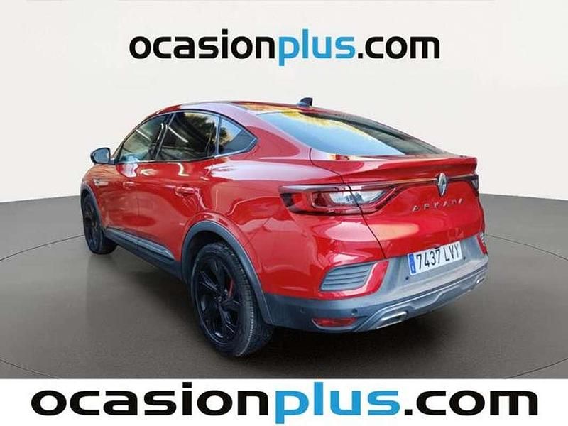 Usado Renault Arkana RS Line 140 CV (102 kW) 2022 Rojo SUV