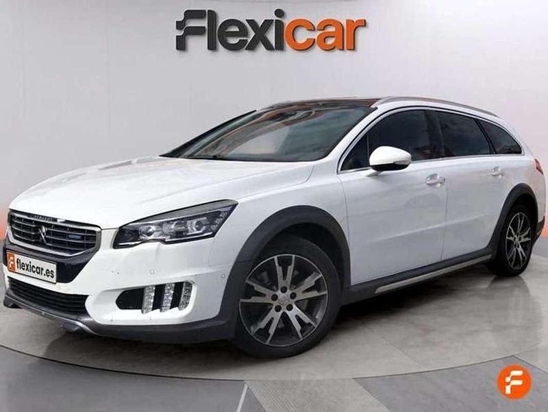 Usado Peugeot 508 RXH 181 CV (133 kW) 2016 Blanco Familiar
