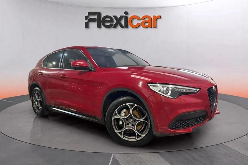Rojo Usado 2022 Alfa Romeo Stelvio Sprint SUV | 29.640 € (Precio justo) - Imagen 1/4