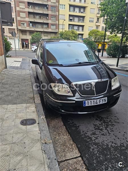 Negro Usado 2007 Lancia Phedra Monovolumen | 3350 € - Imagen 1/4