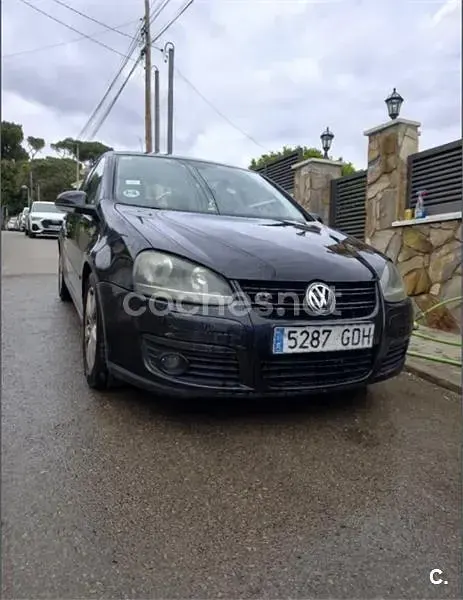 Usado VW Golf VI GT 105 CV (77 kW) 2010 Negro Utilitario