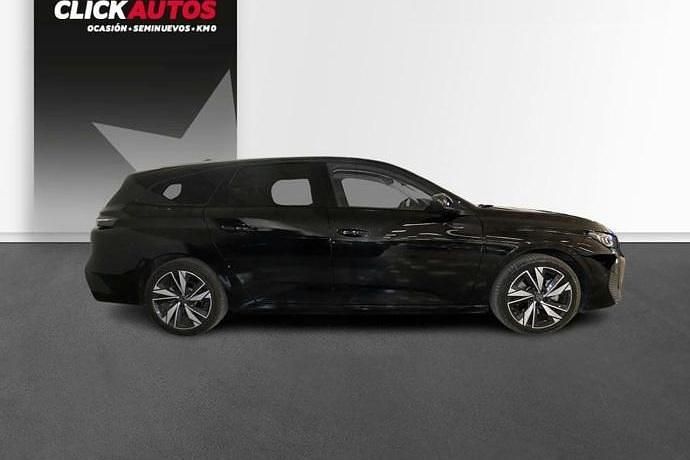 Usado Peugeot 308 Allure 131 CV (96 kW) 2023 Negro Utilitario