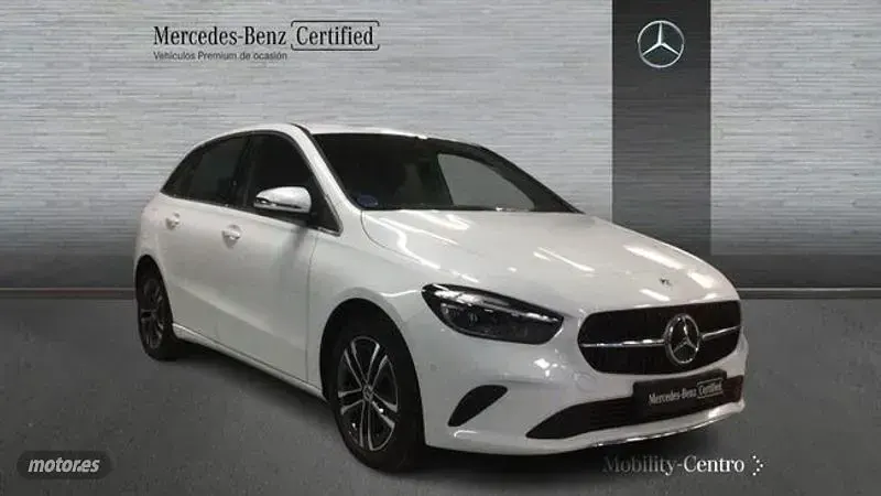 Usado Mercedes B250 217 CV (159 kW) 2024 Blanco Utilitario