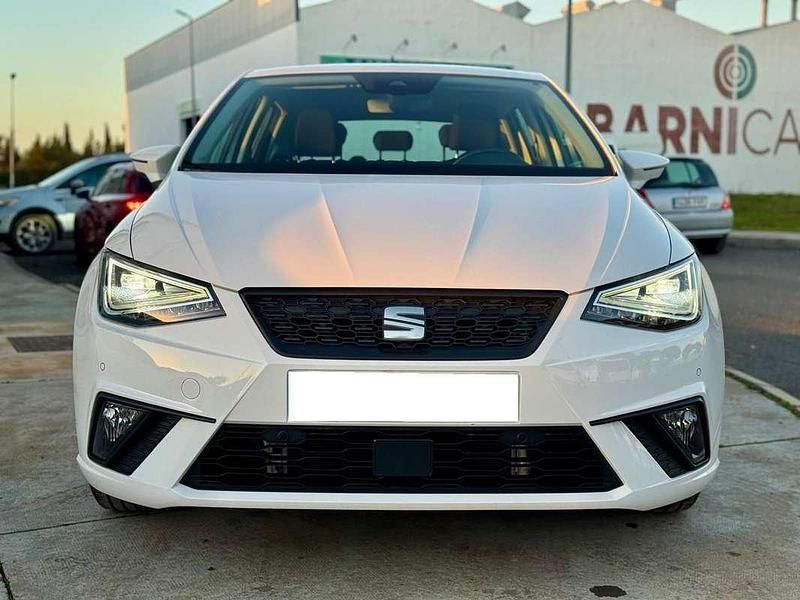 Usado Seat Ibiza Style 110 CV (80 kW) 2023 Blanco Utilitario