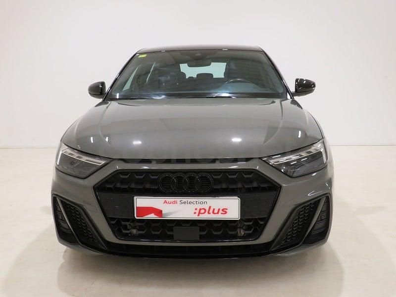 Usado Audi A1 Sportback S-Line 150 CV (110 kW) 2020 Gris / plata Utilitario