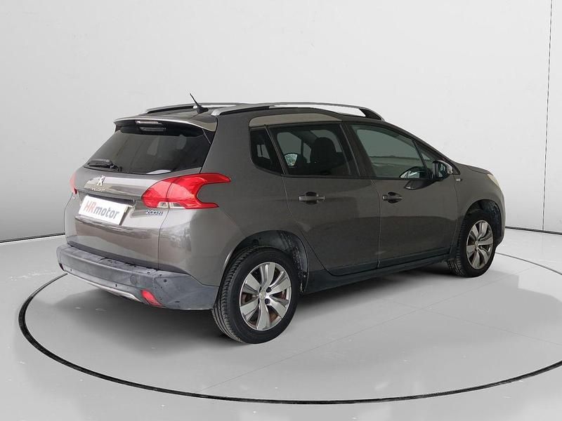Usado Peugeot 2008 Style 82 CV (60 kW) 2016 Gris SUV