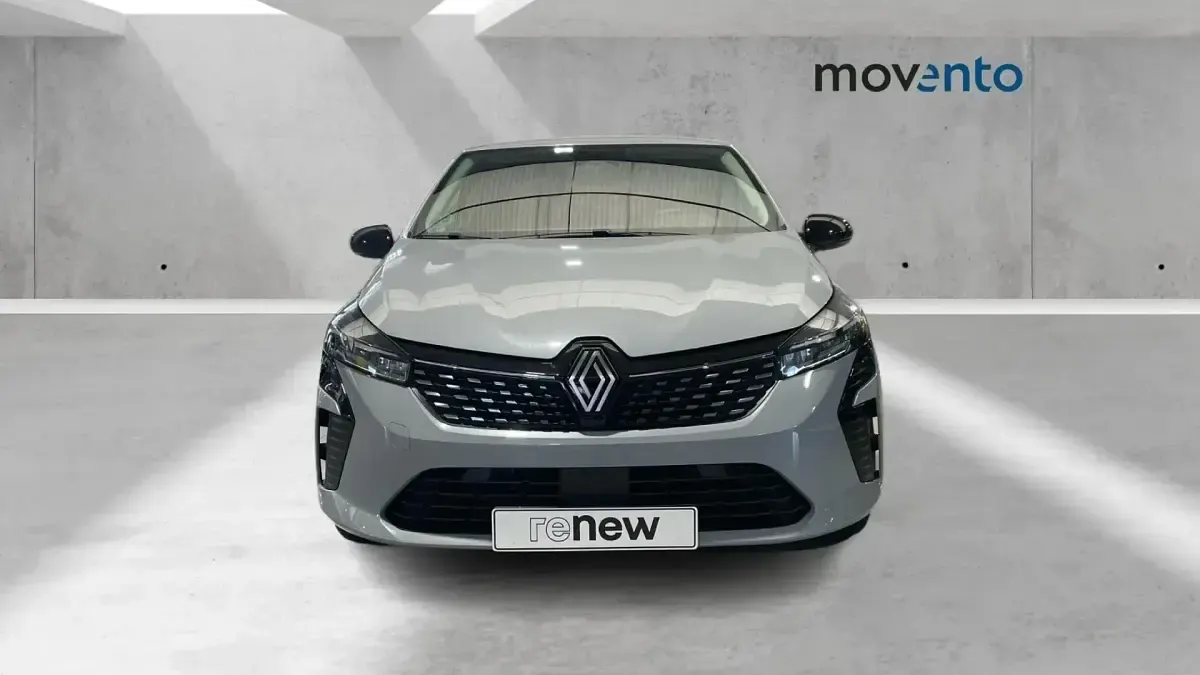 Usado Renault Clio V Evolution 100 CV (73 kW) 2025 Gris Berlina