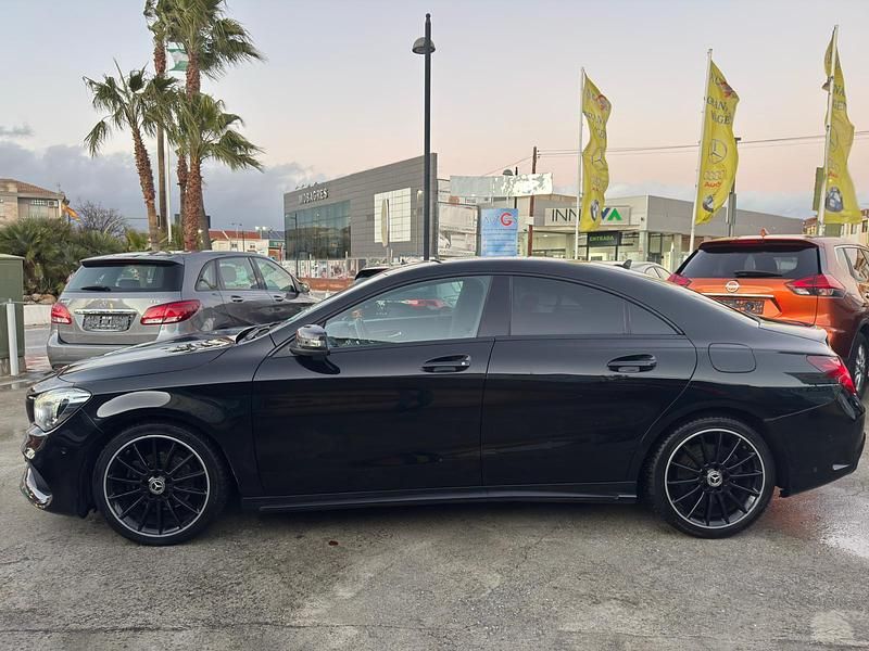 Usado Mercedes CLA180 AMG 122 CV (89 kW) 2018 Negro Berlina