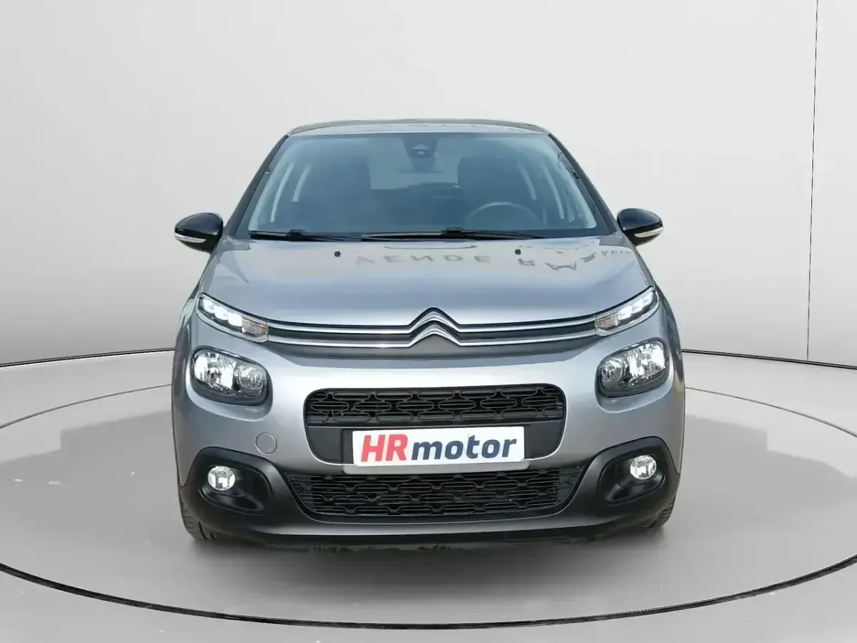 Usado Citroën C3 Feel 110 CV (80 kW) 2019 Gris Utilitario